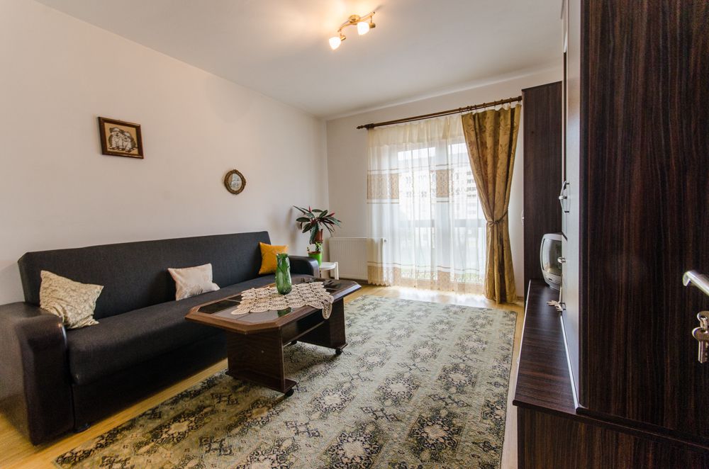 Apartament 3 camere modern zona Vasile Milea-Luptei