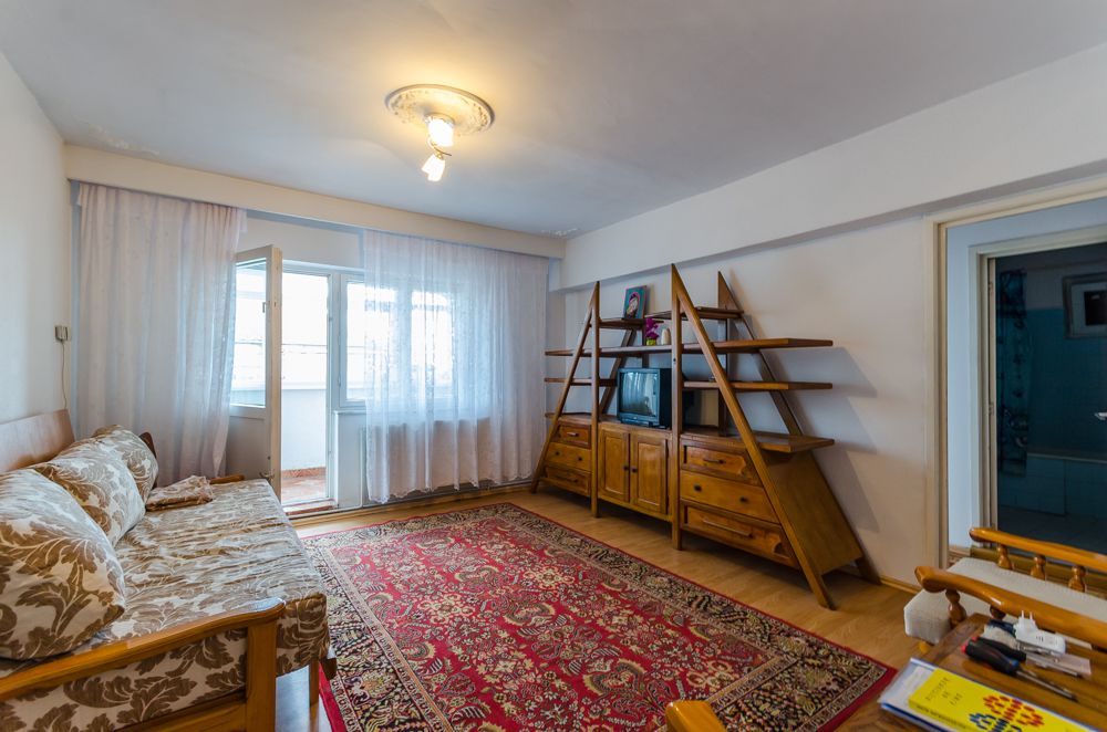 Apartament 3 camere, 2 bai, mobilat, lift, str. Alba Iulia