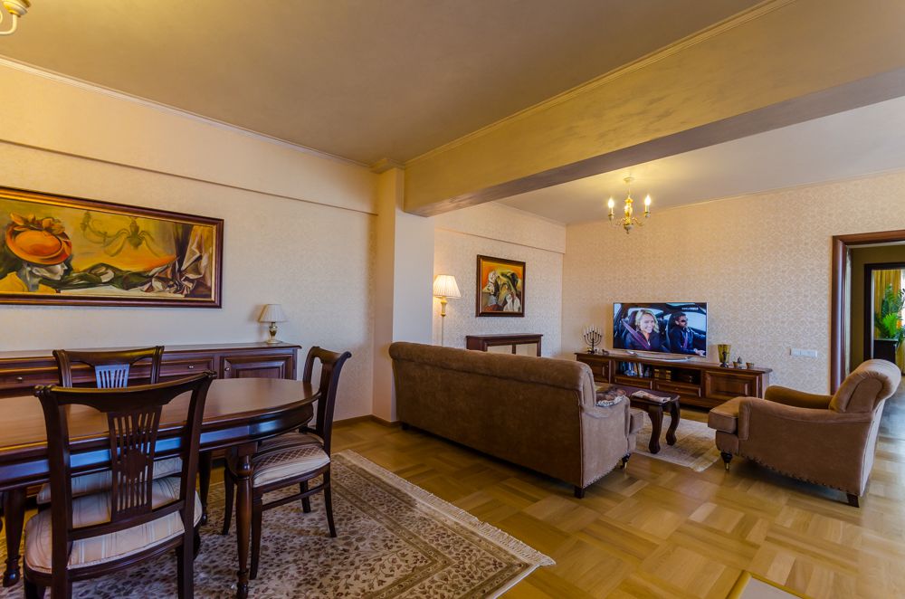Apartament 3 camere de lux, bloc nou, garaj, Mihai Viteazul