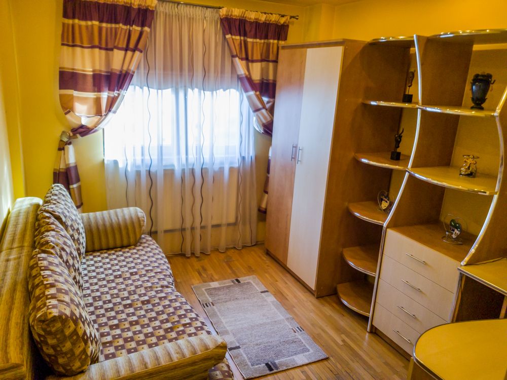 Apartament 4 camere, 2 bai, modern, 100mp, Vasile Aaron