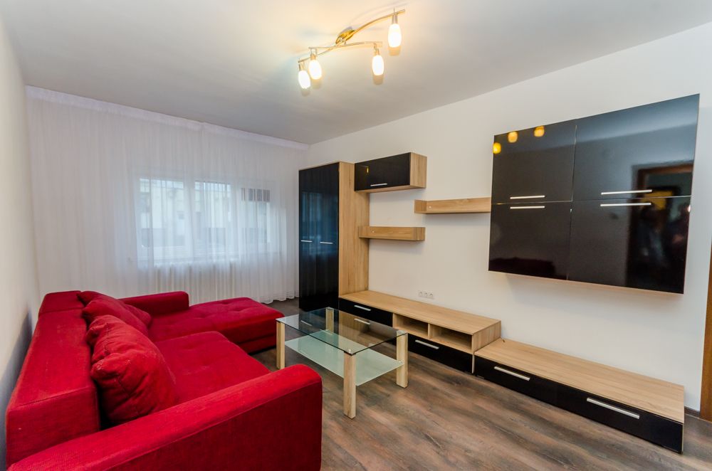Apartament 3 camere, modern, zona parcului Sub Arini