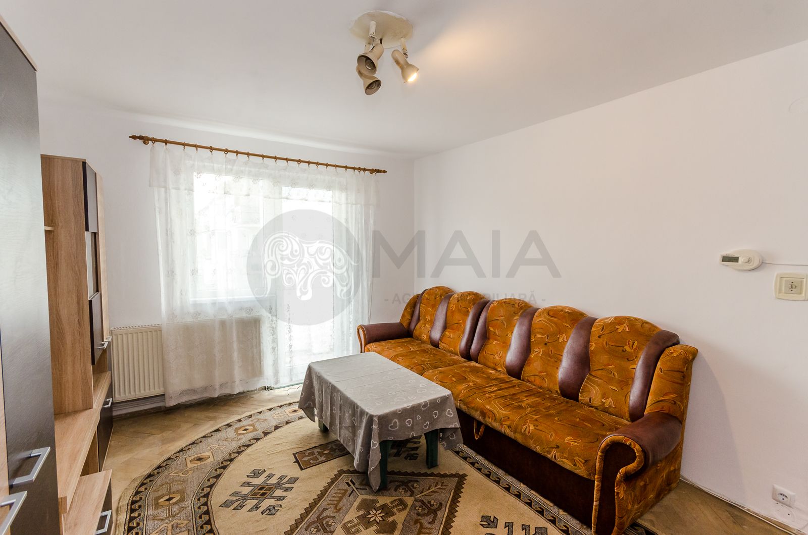 Apartament 2 camere sd, 48 mp, balcon, mobilat si utilat, zona Mihai Viteazu