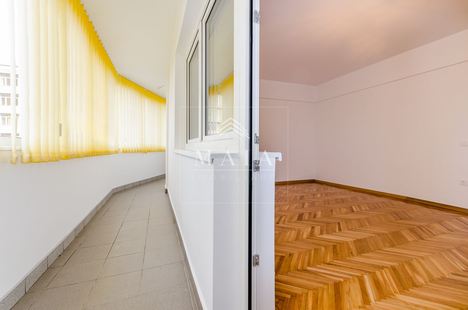 Apartament 3 camere, renovat , Golden Tulip-Sub Arini