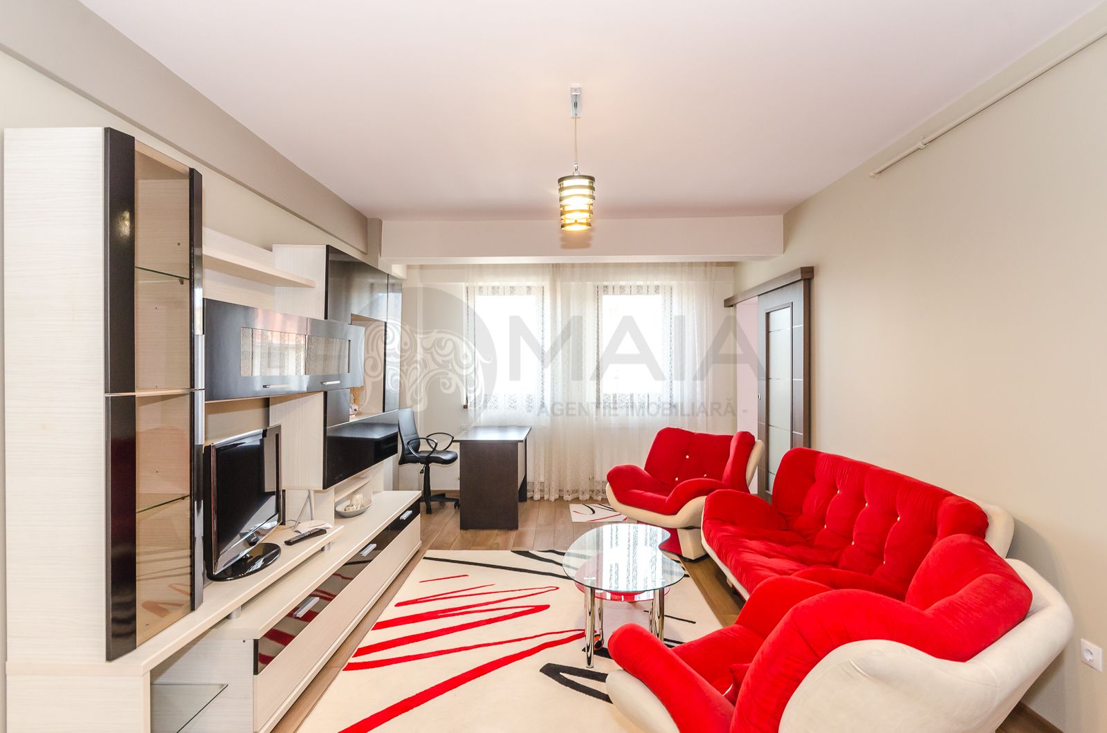 Apartament 3 camere, imobil nou cu lift, Central-Sub Arini
