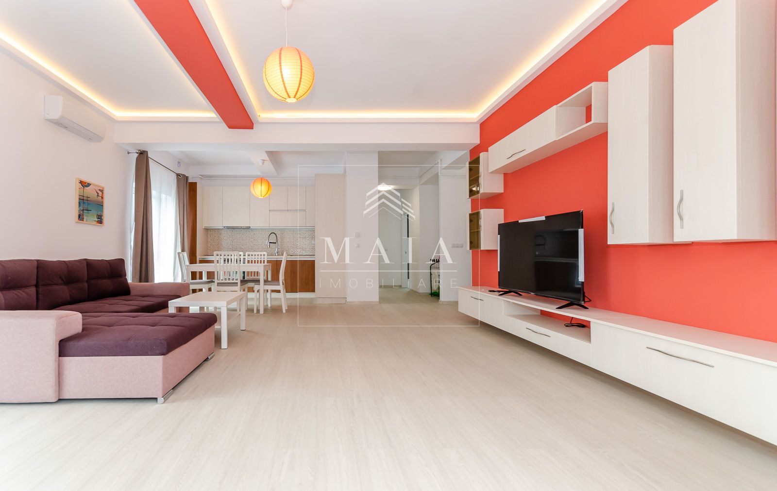 Apartament nou cu parcare, boxă, Bulevardul Victoriei-Parcul Sub Arini