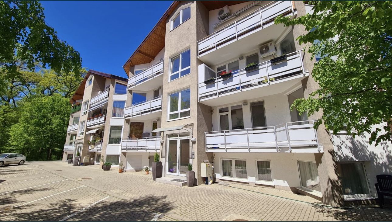 Apartament 3 camere, parcare, Padurea Dumbrava-Hilton