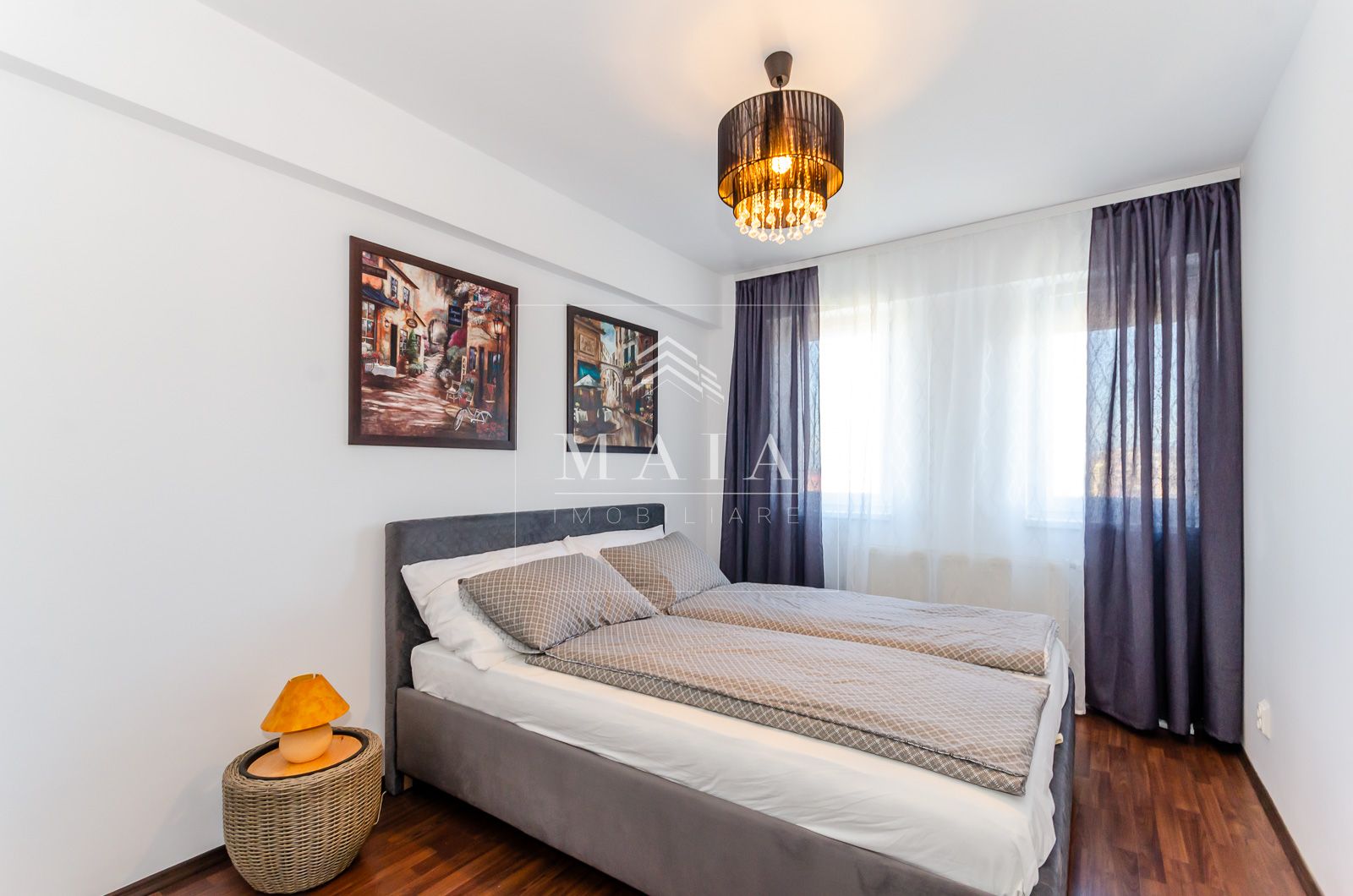 Apartament 3 camere, parcare, imobil nou, zona Mihai Viteazu