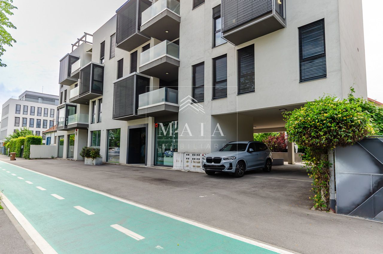 Apartament 3 camere,  2 bai, parcare subterana, Calea Dumbravii-Sub Arini