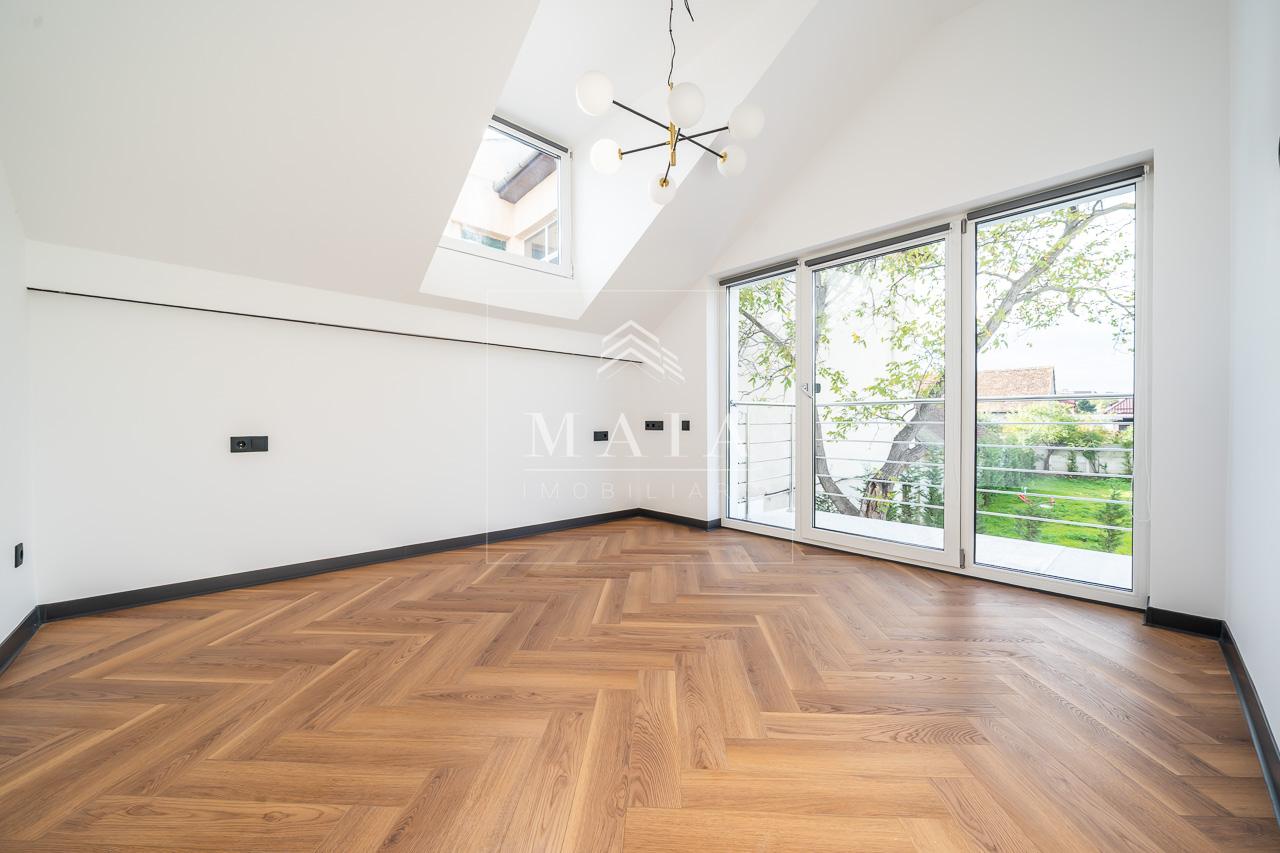 Apartament 3 camere, la cheie, bloc tip vila, 2 locuri de parcare, Turnisor