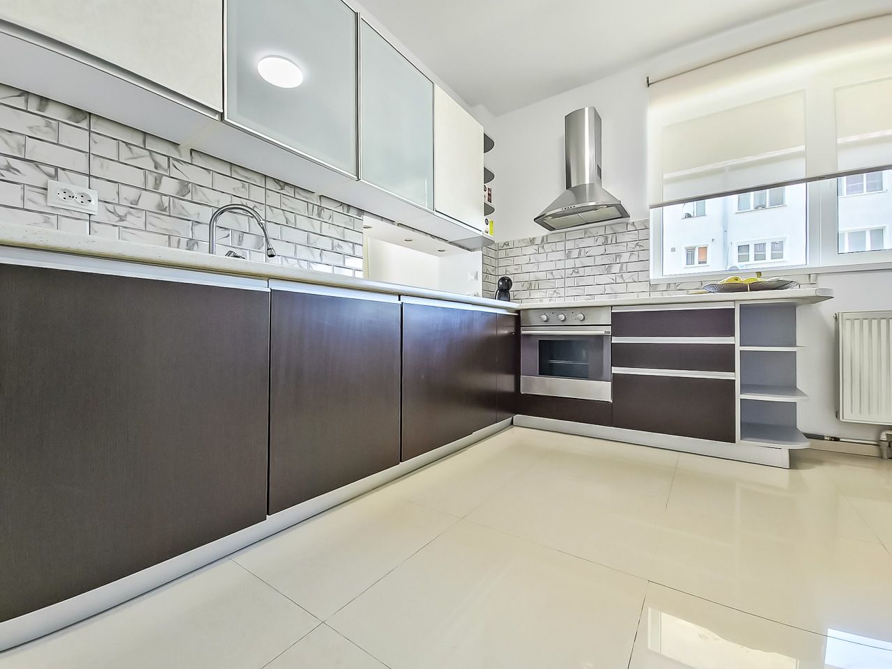 Apartament 3 camere, bloc nou, lift, renovat complet, Rahovei - piata