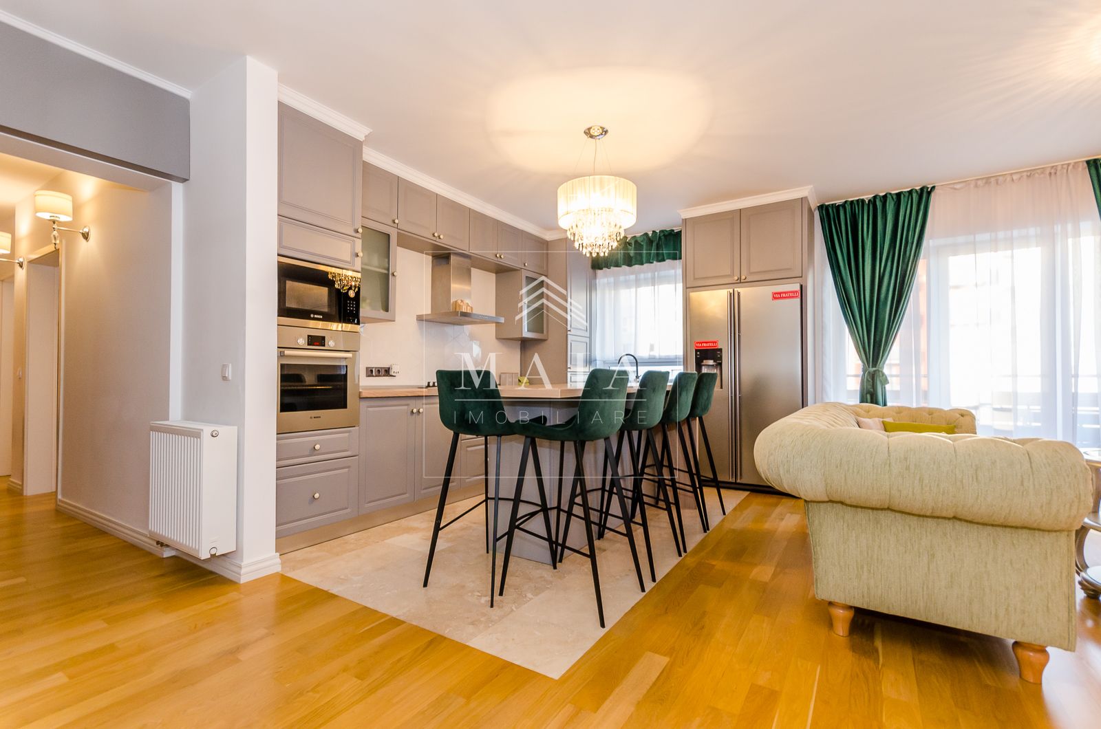 Apartament 3 camere, 2 balcoane, boxa si parcare, Avantgarden-Sibiu