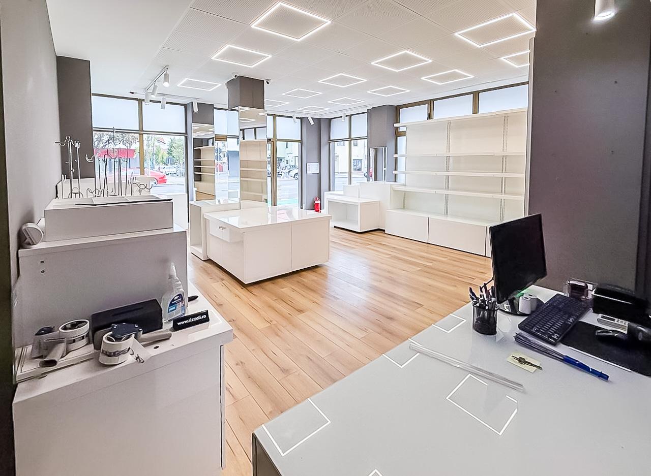 Spatiu comercial cu vitrina, Calea Dumbravii, constructie noua